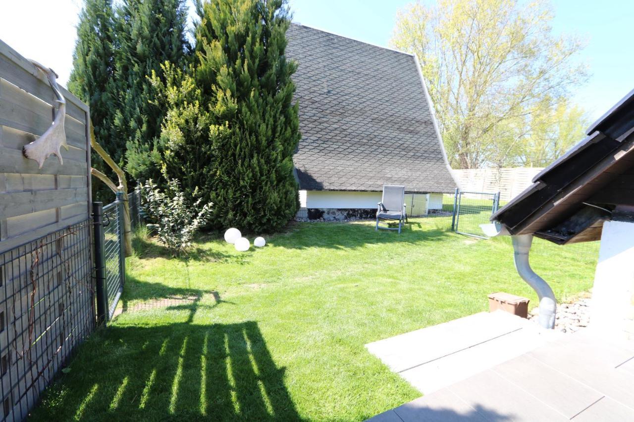 Ferienhaus Naehe Warnemuende エルメンホルスト エクステリア 写真