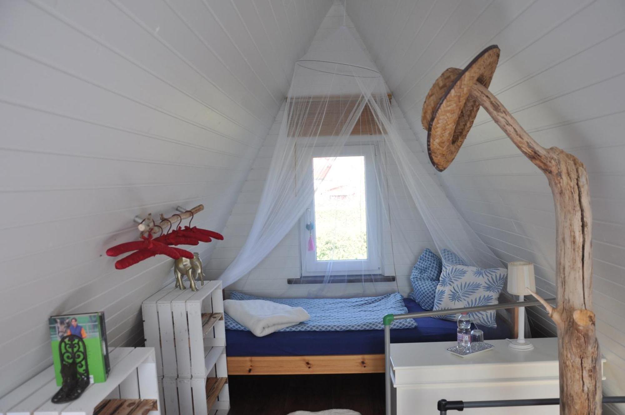 Ferienhaus Naehe Warnemuende エルメンホルスト エクステリア 写真
