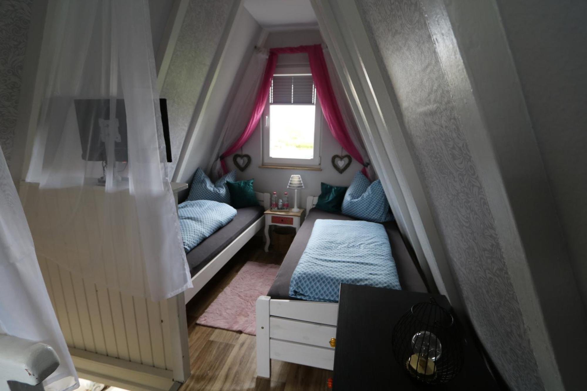 Ferienhaus Naehe Warnemuende エルメンホルスト エクステリア 写真