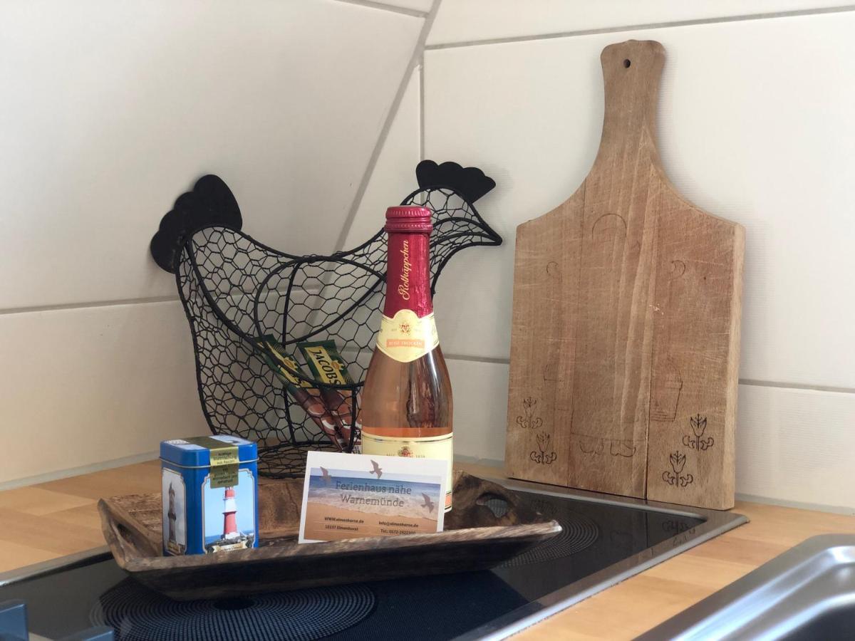 Ferienhaus Naehe Warnemuende エルメンホルスト エクステリア 写真